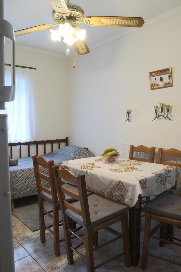 Apartamento House Of Monachogios, Agios Fokas, Monemvassia Monemvasía Exterior foto